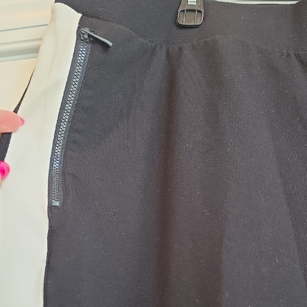 Chico's Black and White Track Pants and Top Set Plus Size - Picture 5 of 10